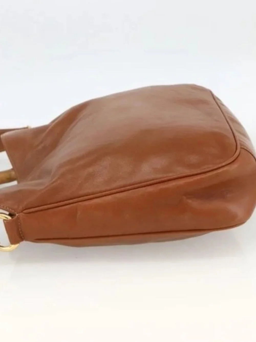 Gucci brand	gucci color	brown